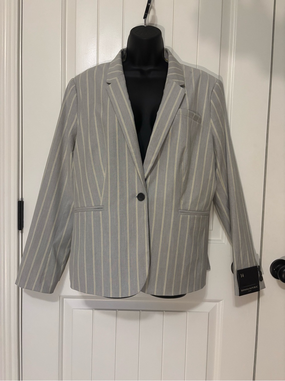 NWT Banana Republic Gray Pinstripe Linen Blend Blazer Size 14